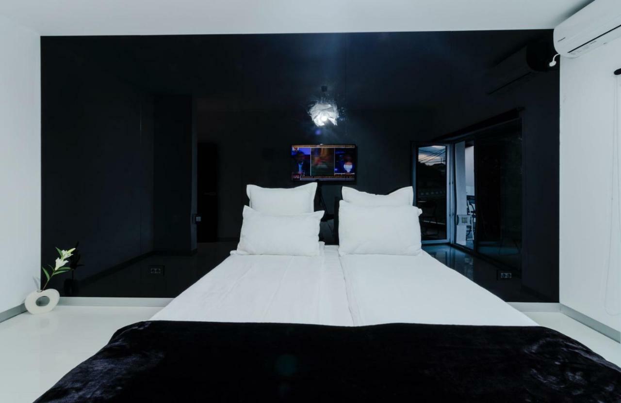 Ezra Luxury Apartments Неводарі Екстер'єр фото